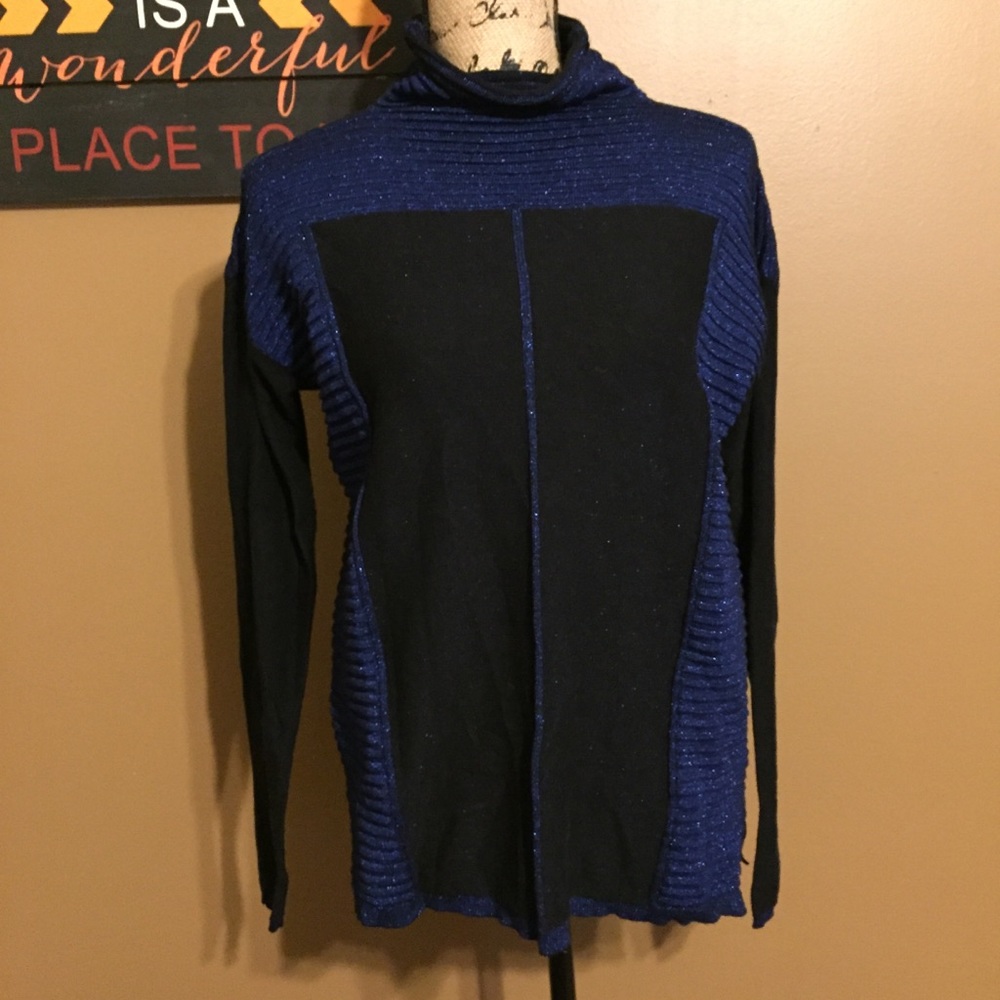 DKNY Jeans Sweater